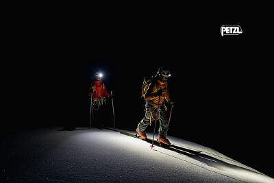 Petzl Swift RL 2023 svítilna bílá skialpy čelovka