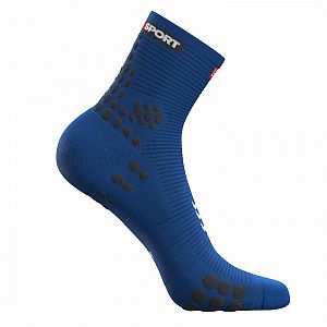 PRSV3-RH_512-Compressport-Pro-Racing-Socks-V3-side