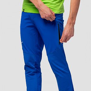 Salewa Agner DST M Pant electric boční pohled na postavě