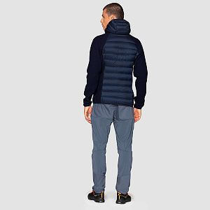 Salewa Fanes Sarner RDS Down Hybrid Jacket M navy blazer zadní pohled na postavě