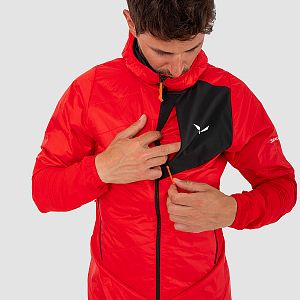 Salewa Ortles Hybrid TWR Jacket M flame přední pohled na postavě detail kapsa