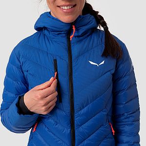 Salewa Ortles Medium 2 RDS DWN Jacket W electric dámská skialpová bunda