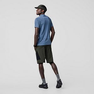 Salewa Pedroc 3 DST Cargo Shorts M dark olive zadní pohled na postavě