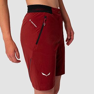 Salewa Pedroc DST Shorts W syrah boční pohled na postavě