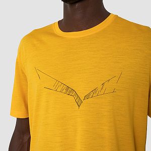 Salewa Pure Eagle Sketch AM M T-shirt gold melange přední pohled na postavě