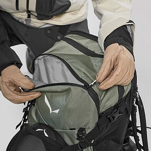 Salewa Sella Tour 30L W shadow / black out dámský skialpový batoh