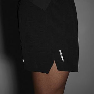 Salomon Sense Aero Stow 5" Shorts M deep black pánské běžecké šortky