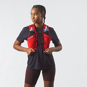Salomon Sense Pro 6 Set fiery red/black unisex běžecká vesta přední pohled