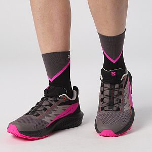 Salomon Sense Ride 5 W plum kitten / black / pink glo detail na nohou