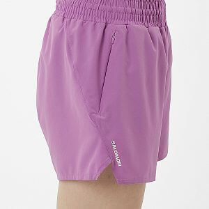 Salomon SHAKEout Core Shorts 4" W iris orchid dámské běžecké kraťasy