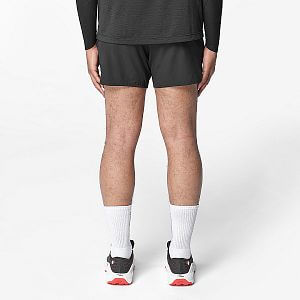 Salomon SHAKEout Core Shorts 5" M deep black pánské běžecké kraťasy