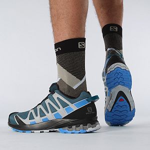 Salomon XA PRO 3D v8 GTX M legion / blithe / pear boční pohled na nohou