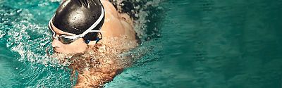 Shokz Openswim Bluetooth sluchátka modrá