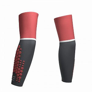 SU00008B_402-Compressport-Armforce-Ultralight-coral-grey-back