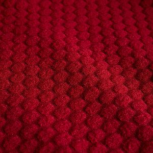 Swix Dynamic Midlayer Half Zip M rhubarb red/swix red struktura materiálu