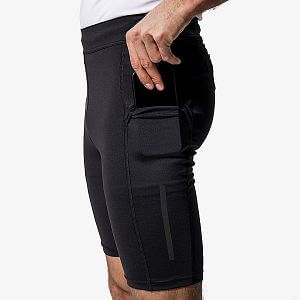 Swix šortky Pace Light Shorts M Black detail kapsa boční